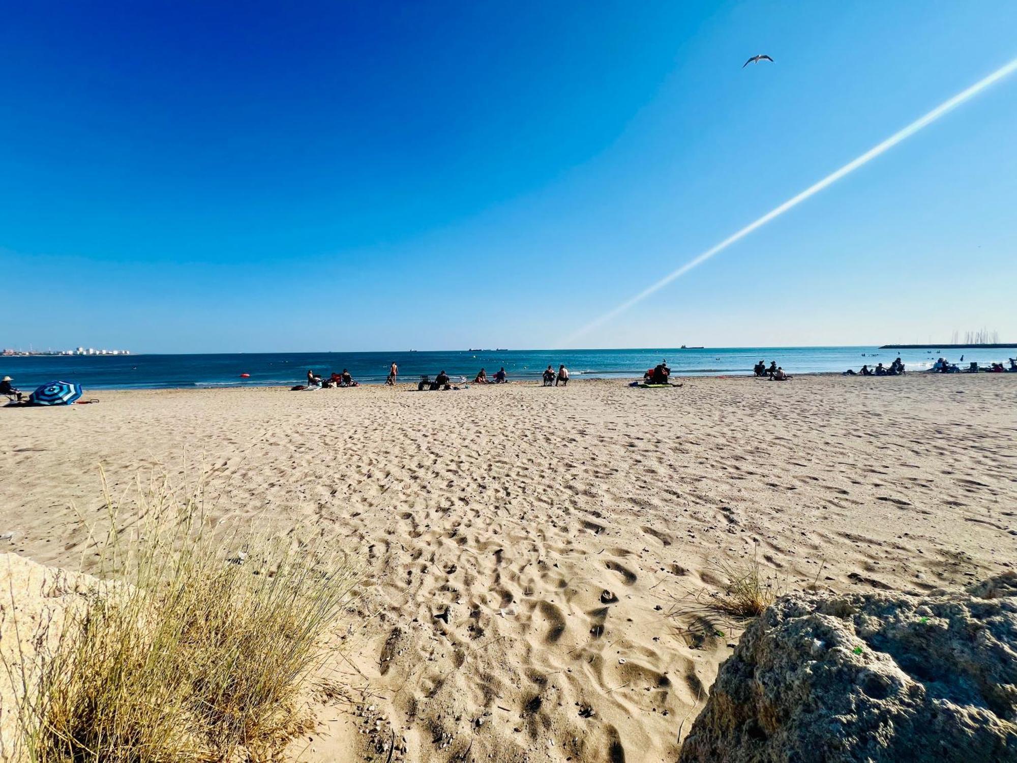Le Coin De Mer 2, Bord De Mer, Plage 30M, Cosy, Clim, Wifi, 4 Personnes Fos-sur-Mer Exterior foto